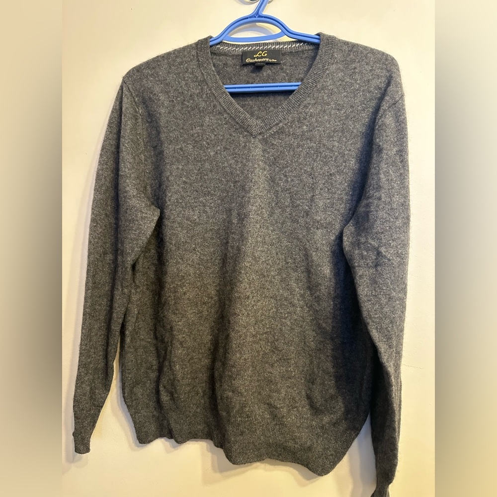 Vintage 100% Cashmere Sweater LG Cashmere by Chow Gray V-Neck Sweater Ptp20